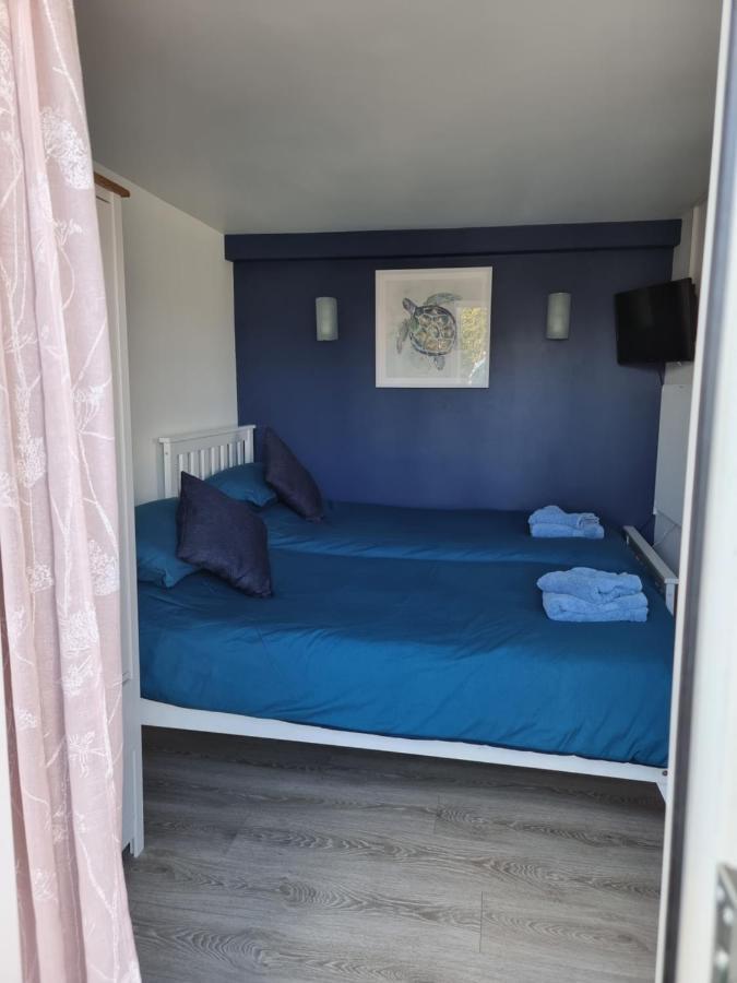Lovely Private Studio Room With Own Kitchen And Bathroom. Set In The Popular Area Of Shiphay In Torquay And Only A Short Walk From Torbay Hospital Екстер'єр фото